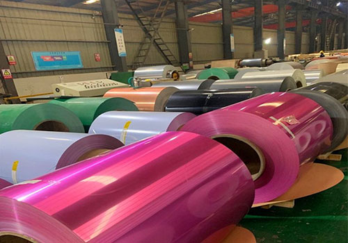 Bobina de aluminio recubierta de color PVDF